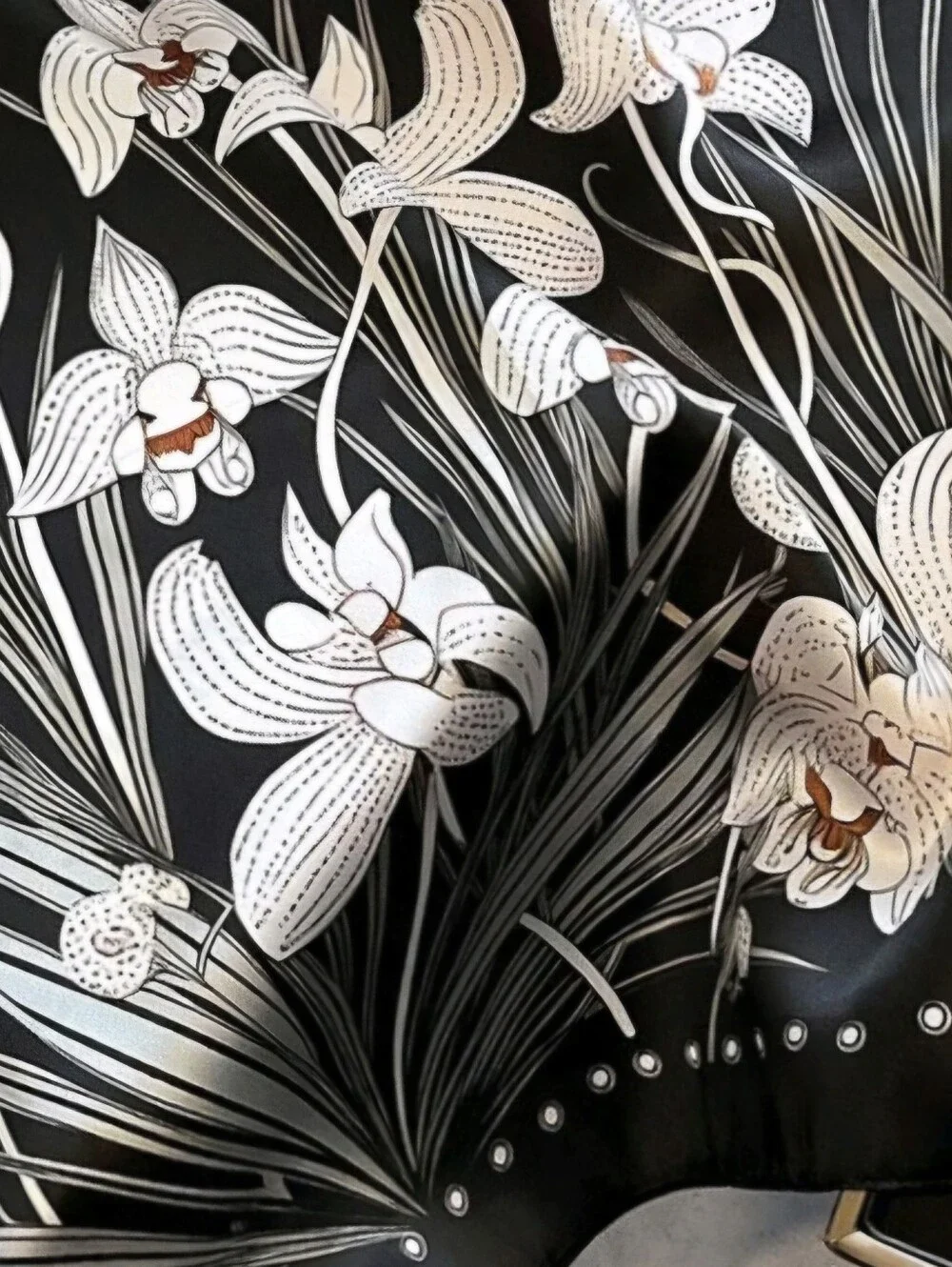 NWOT 100% Mulberry Silk Scarf BlackW/White Floral 21